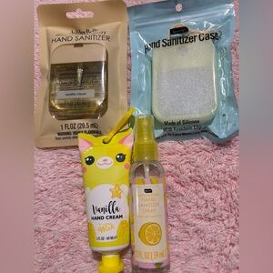 Vanilla Hand Cream and Hand Sanitizer Set